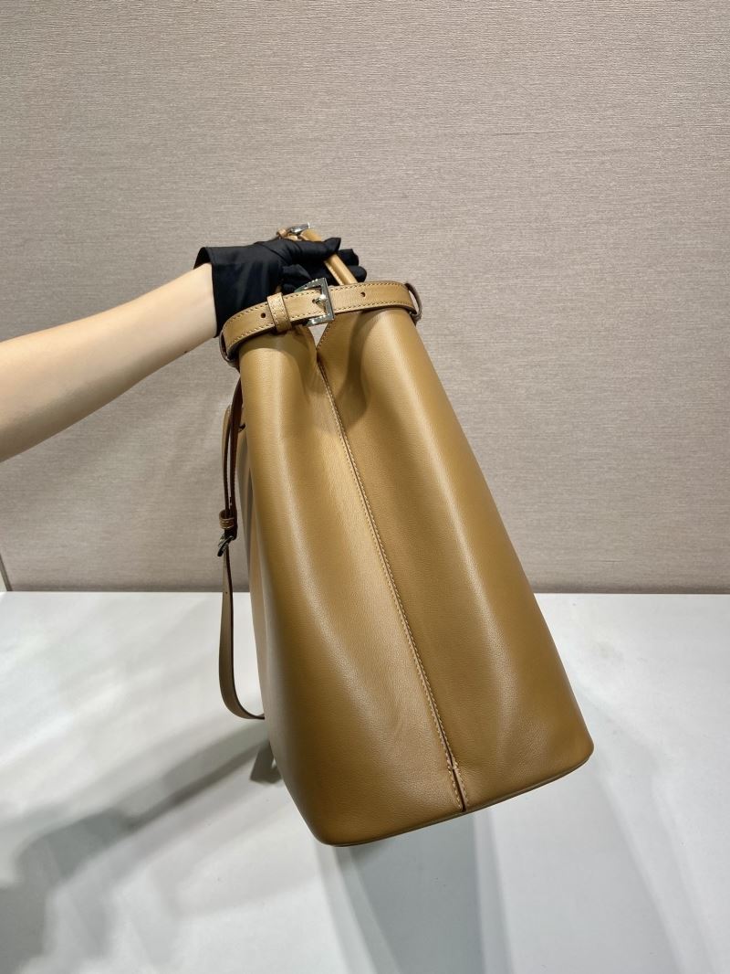 Pra*a top handle bags